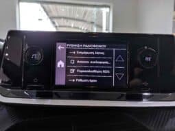 Peugeot 208 / LIKE / 1.2cc / 75 PS /  2021 full