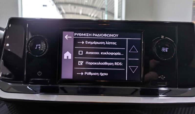 Peugeot 208 / LIKE / 1.2cc / 75 PS /  2021 full