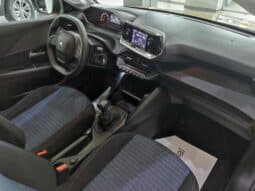 Peugeot 208 / LIKE / 1.2cc / 75 PS /  2021 full