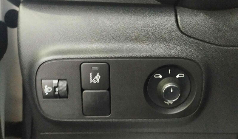 Citroen C3 / LIVE / 1.2cc / 110PS / PURE TECH / AUTOMATIC /  2019 full