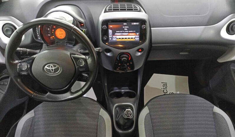 Toyota Aygo / II / VVT-i / 1.0cc / 72PS /  2016 full
