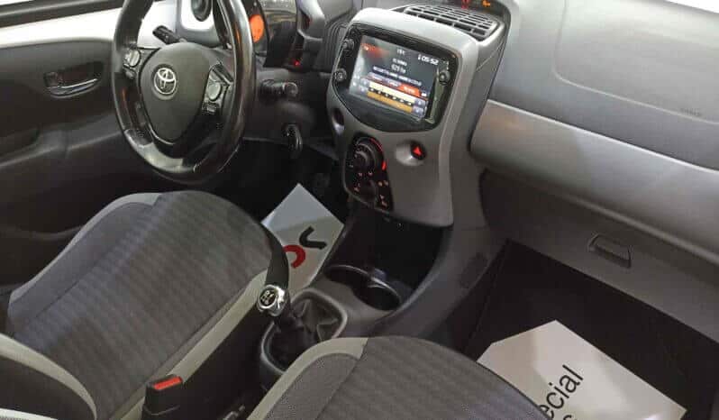 Toyota Aygo / II / VVT-i / 1.0cc / 72PS /  2016 full