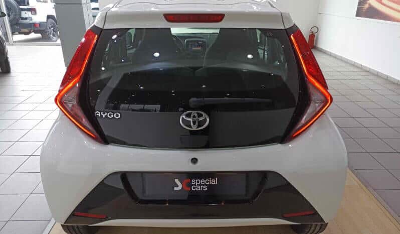 Toyota Aygo / II / VVT-i / 1.0cc / 72PS /  2016 full