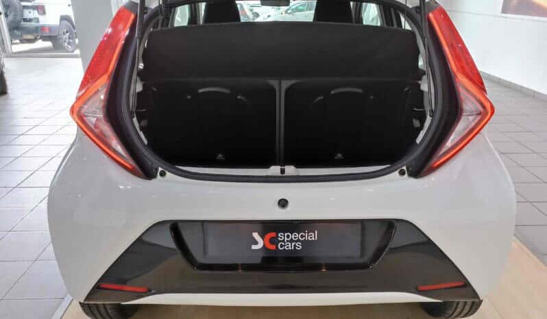 Toyota Aygo / II / VVT-i / 1.0cc / 72PS /  2016 full