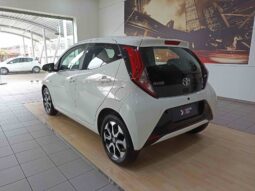 Toyota Aygo / II / VVT-i / 1.0cc / 72PS /  2016 full