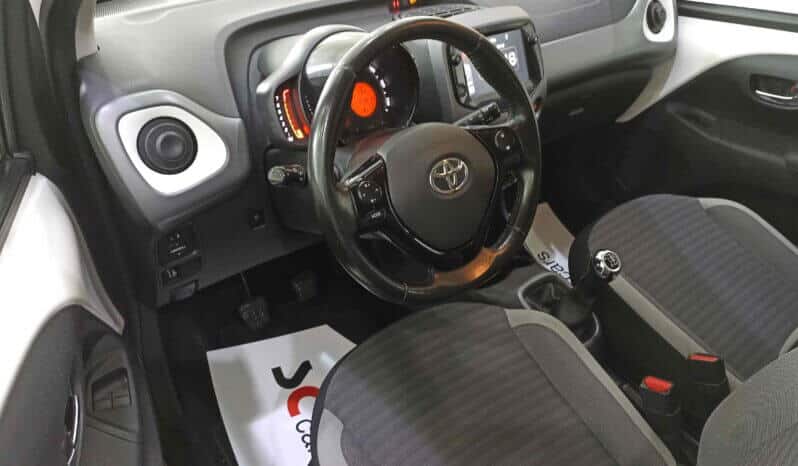 Toyota Aygo / II / VVT-i / 1.0cc / 72PS /  2016 full