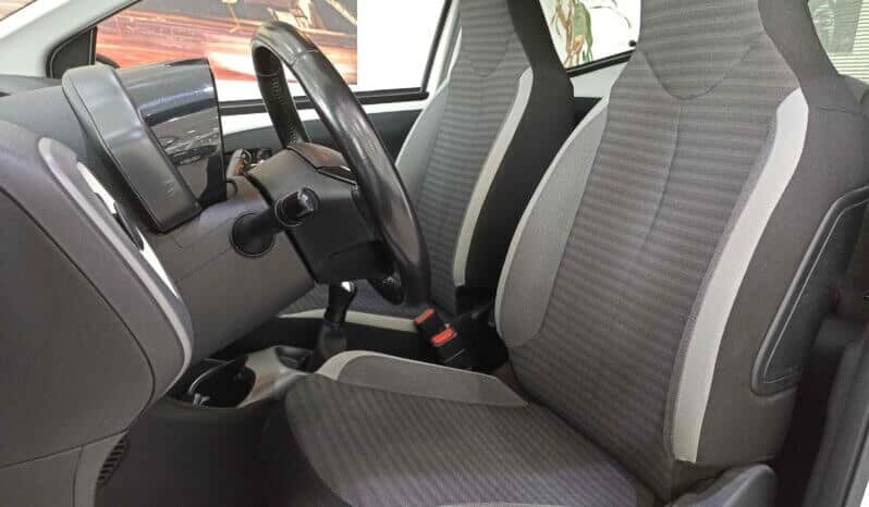 Toyota Aygo / II / VVT-i / 1.0cc / 72PS /  2016 full