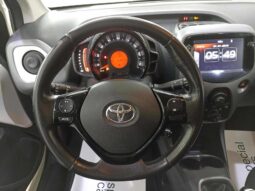 Toyota Aygo / II / VVT-i / 1.0cc / 72PS /  2016 full