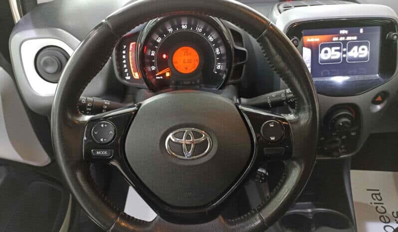 Toyota Aygo / II / VVT-i / 1.0cc / 72PS /  2016 full