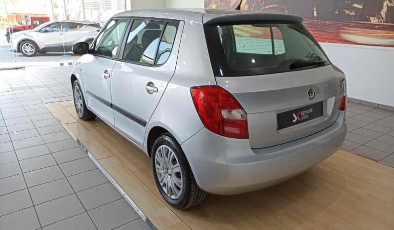 Skoda Fabia / II / 1.2cc / i HTP / 12V / 70 Hp /  2011 full