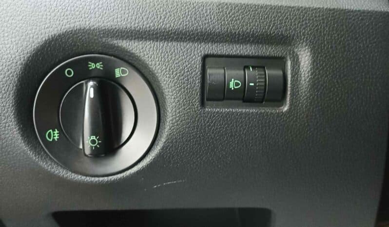 Skoda Fabia / II / 1.2cc / i HTP / 12V / 70 Hp /  2011 full